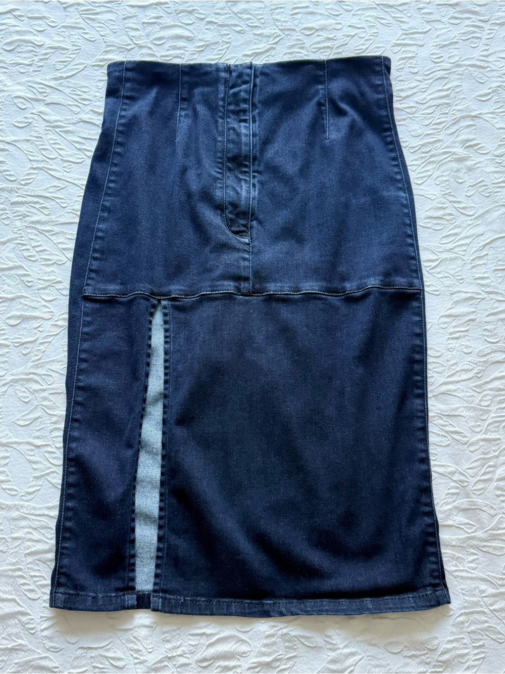 Guess Dark Wash Denim Midi Skirt Size 27 High Rise Front Slit Pencil Skirt